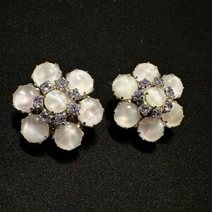 Estate jewelry, my sister’s collection of vintage pieces